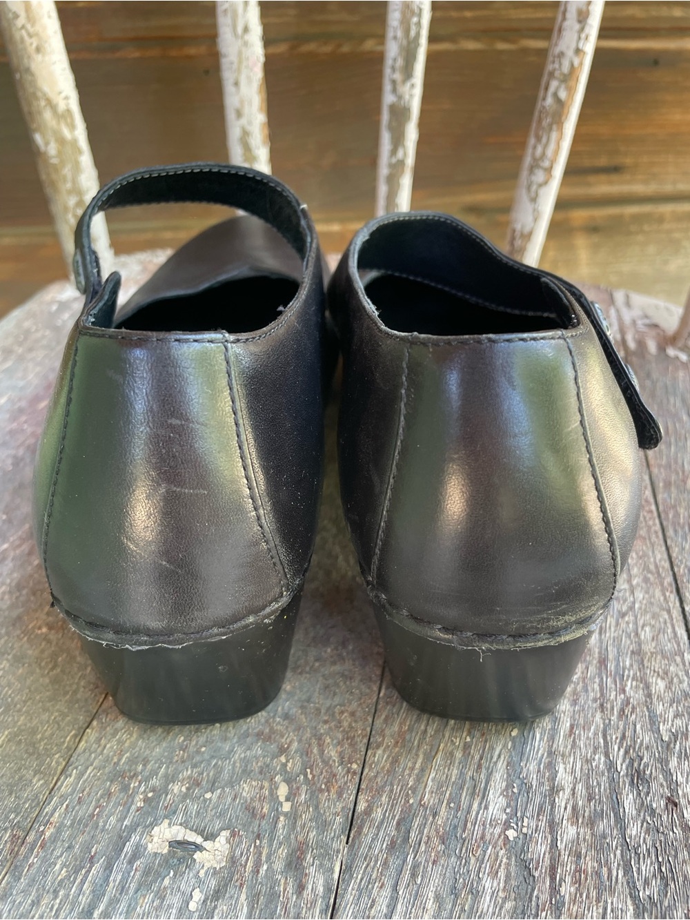 Women's Tandy Black Leather Mary Jane Heels - Picture 8 of 10